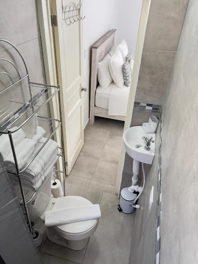 Little Cole Bay Apartment Koolbaai Bagian luar foto